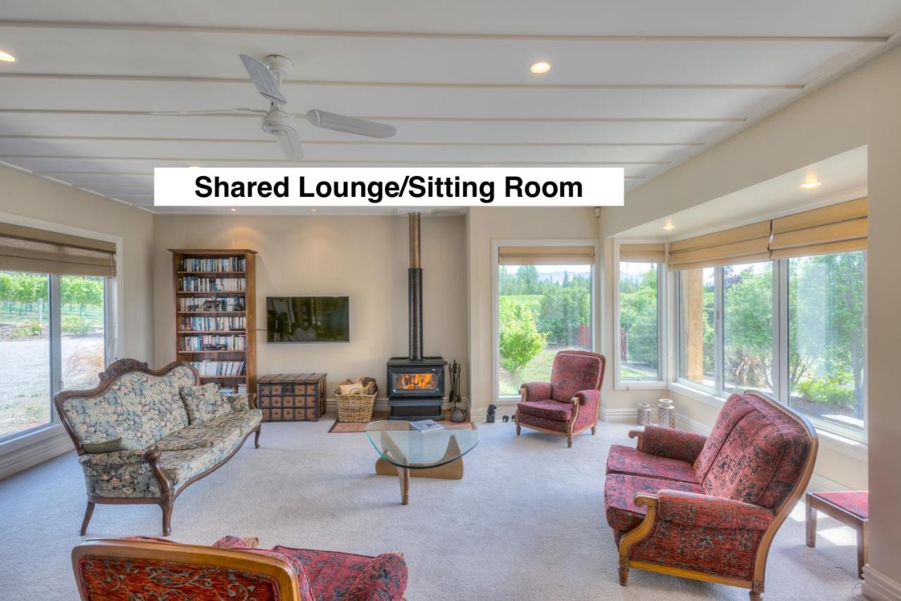Grey Ridge Vineyard Experience Bed & Breakfast Alexandra Bagian luar foto