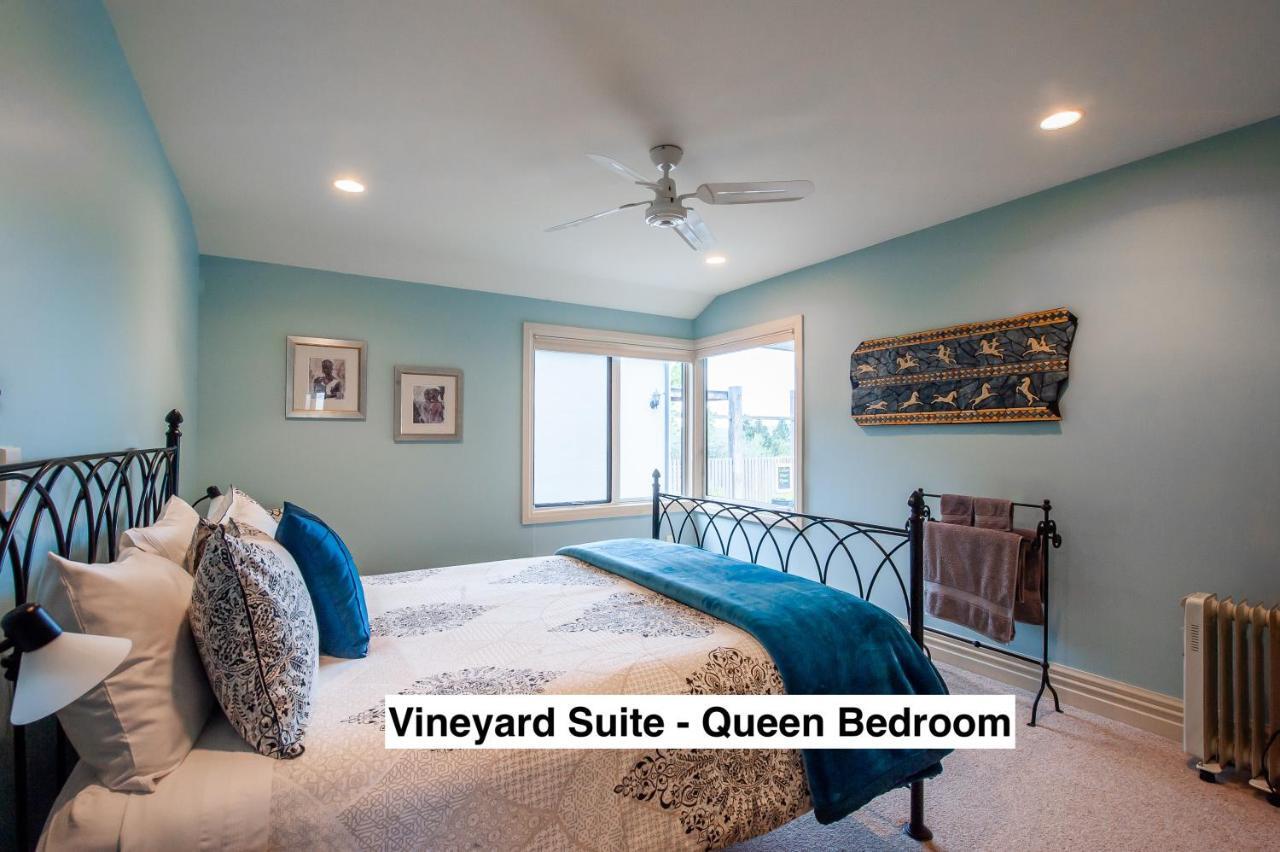 Grey Ridge Vineyard Experience Bed & Breakfast Alexandra Bagian luar foto